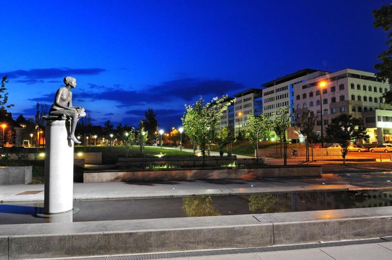 Apartma N'Poznam Zupa ลูบลิยานา ภายนอก รูปภาพ